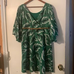 Beautiful Green Anthropologie Dress! 👗